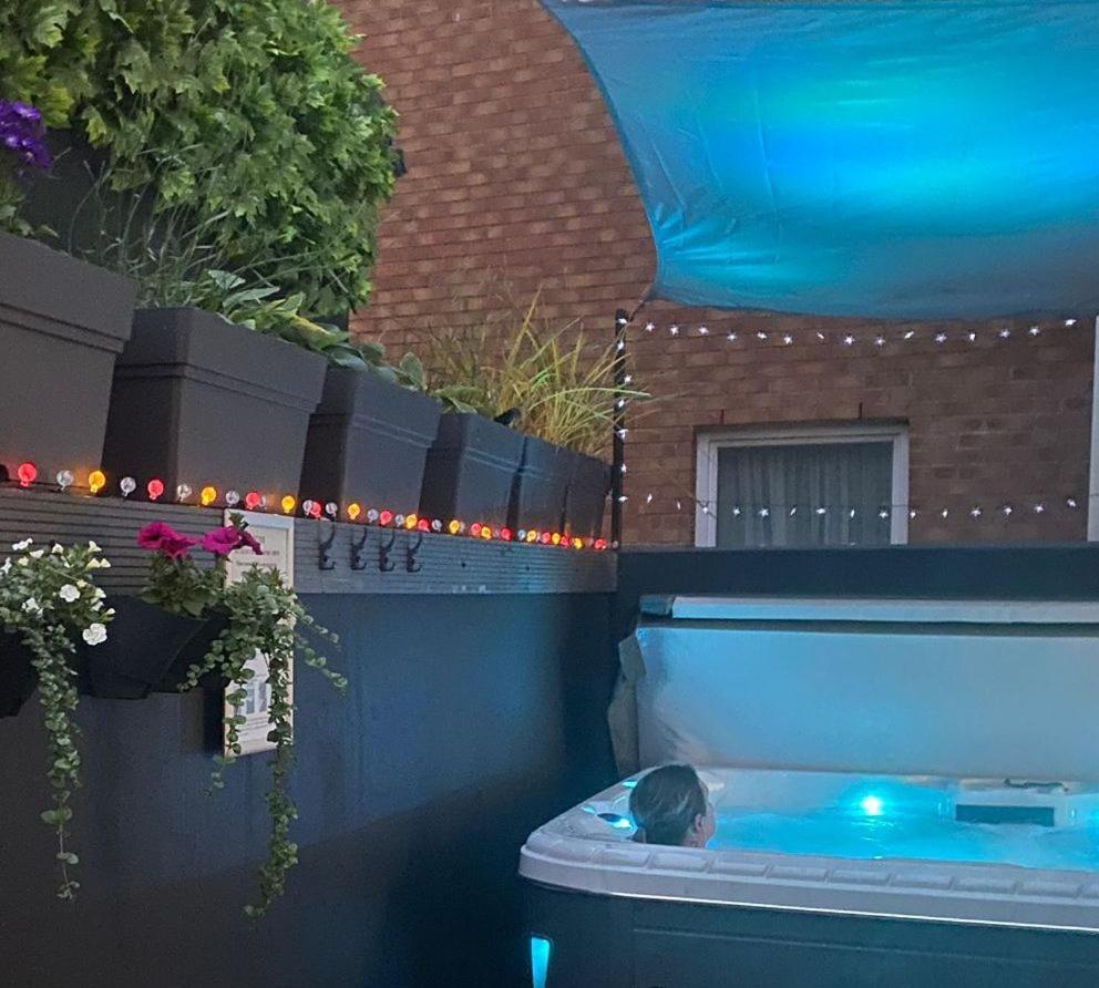 3 The View Apartments Ilfracombe - Hot Tub, Parking, Lift, Ev Εξωτερικό φωτογραφία
