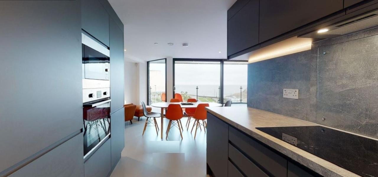 3 The View Apartments Ilfracombe - Hot Tub, Parking, Lift, Ev Εξωτερικό φωτογραφία