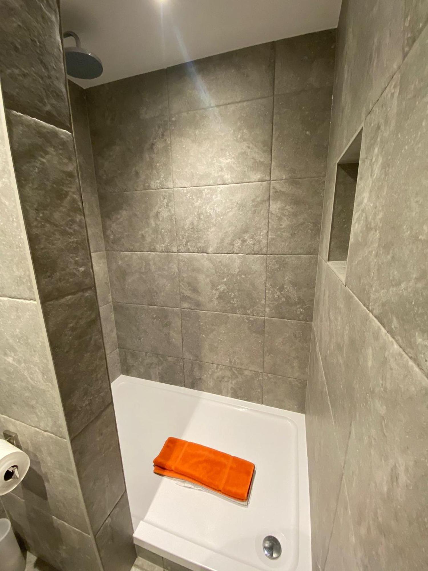 3 The View Apartments Ilfracombe - Hot Tub, Parking, Lift, Ev Εξωτερικό φωτογραφία