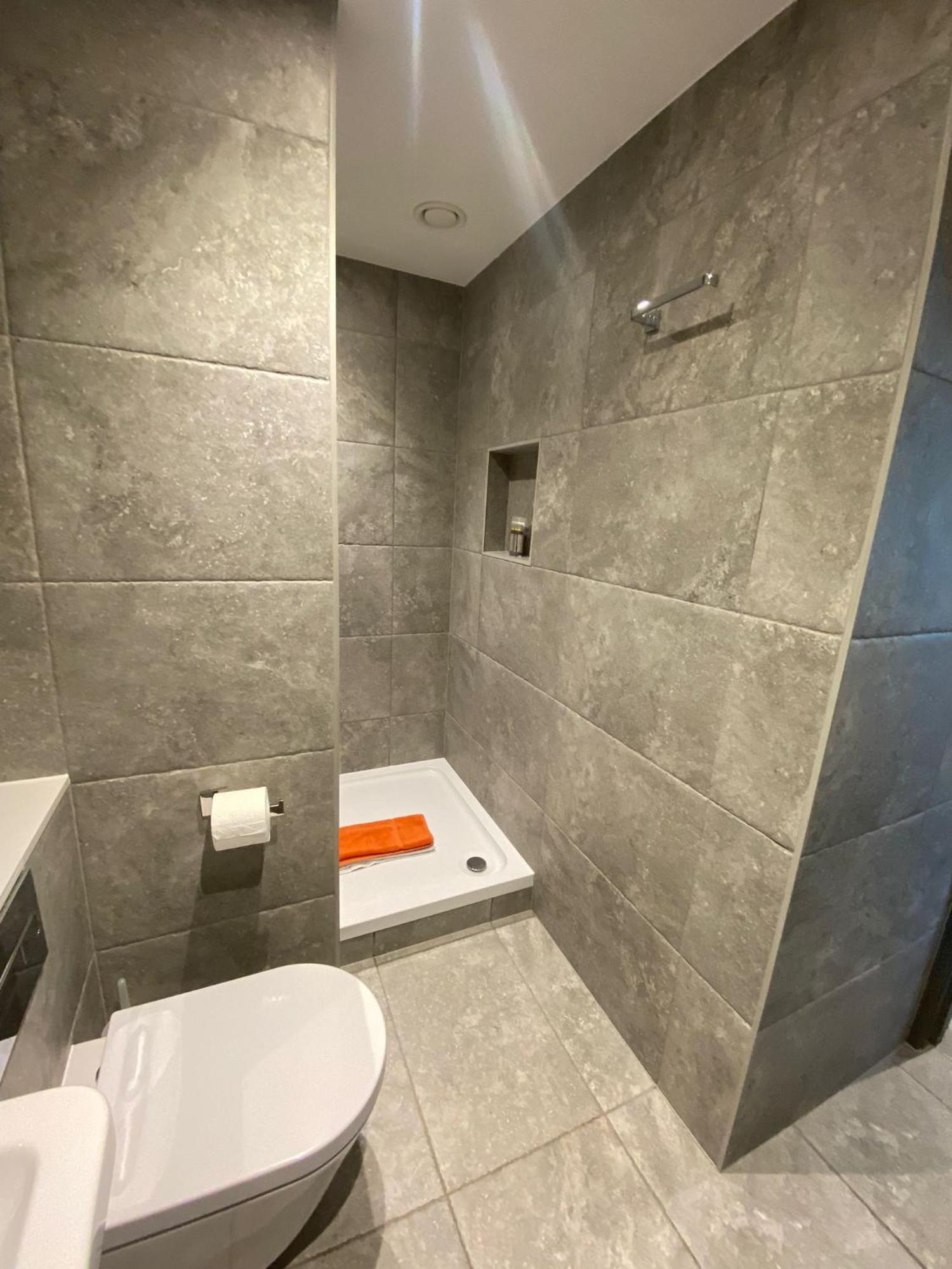 3 The View Apartments Ilfracombe - Hot Tub, Parking, Lift, Ev Εξωτερικό φωτογραφία