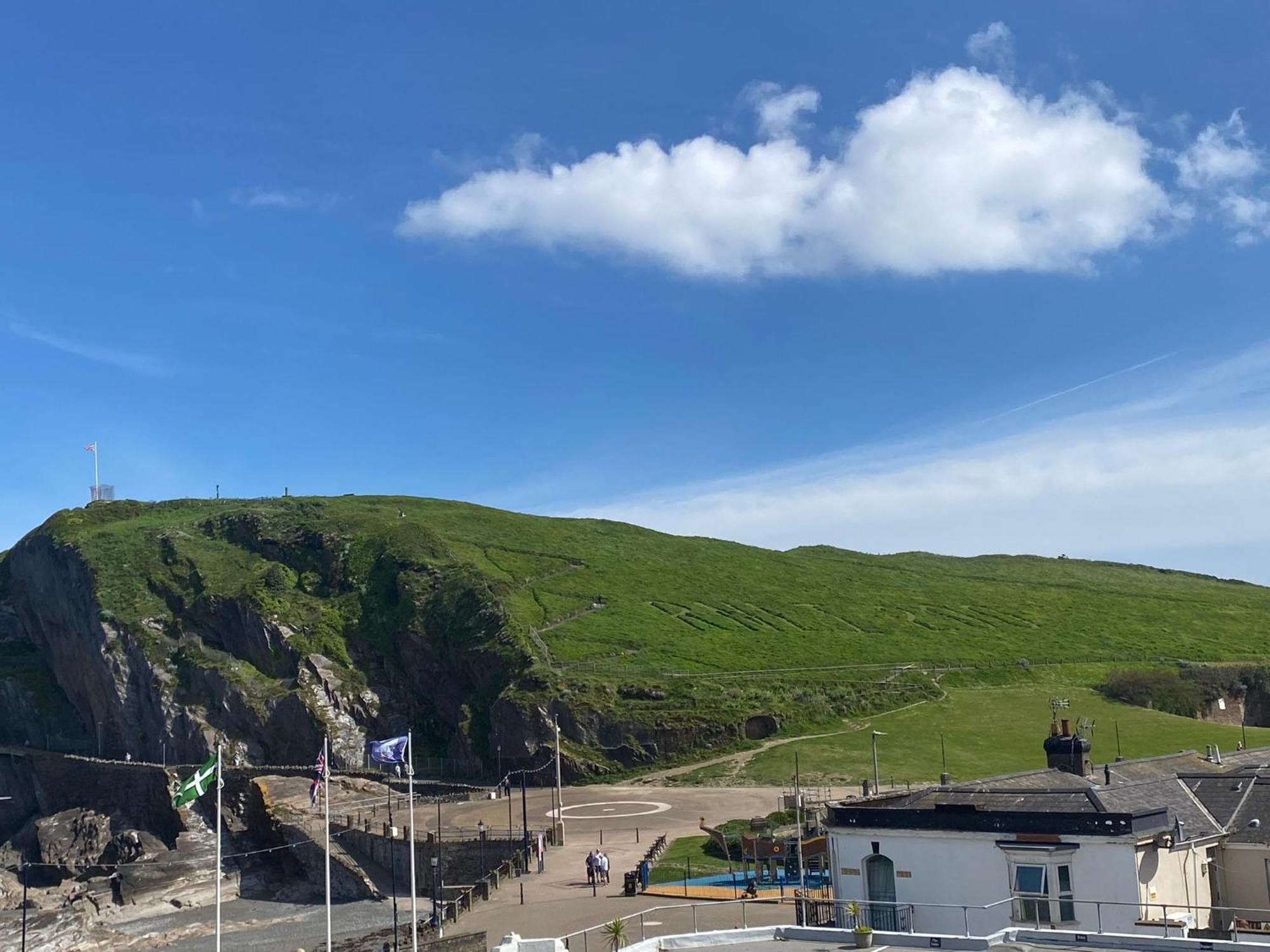 3 The View Apartments Ilfracombe - Hot Tub, Parking, Lift, Ev Εξωτερικό φωτογραφία