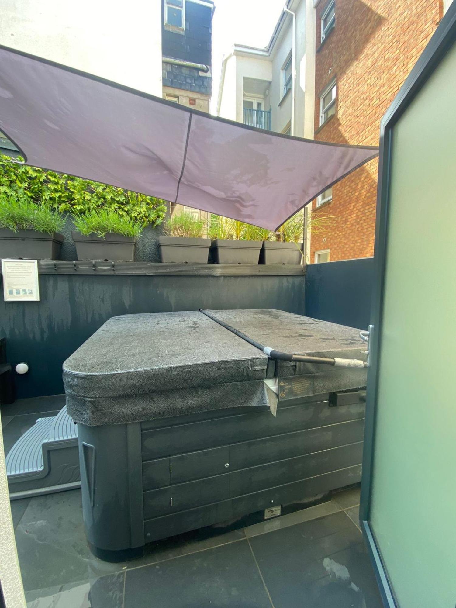 3 The View Apartments Ilfracombe - Hot Tub, Parking, Lift, Ev Εξωτερικό φωτογραφία